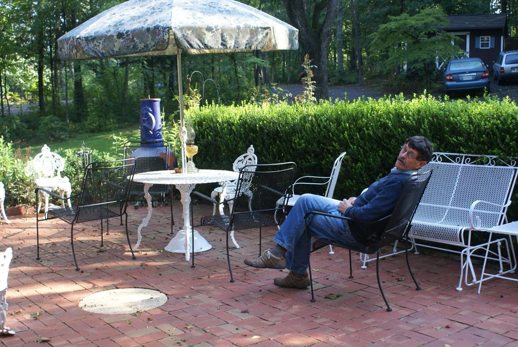 Ebenezer House Bed & Breakfast Burtonsville Екстер'єр фото