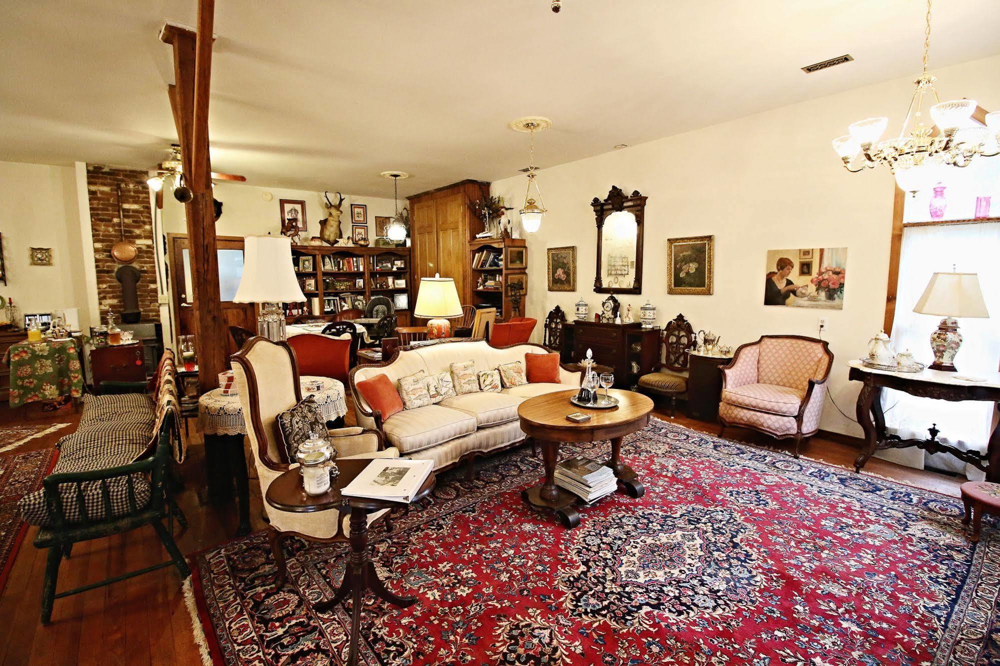 Ebenezer House Bed & Breakfast Burtonsville Екстер'єр фото