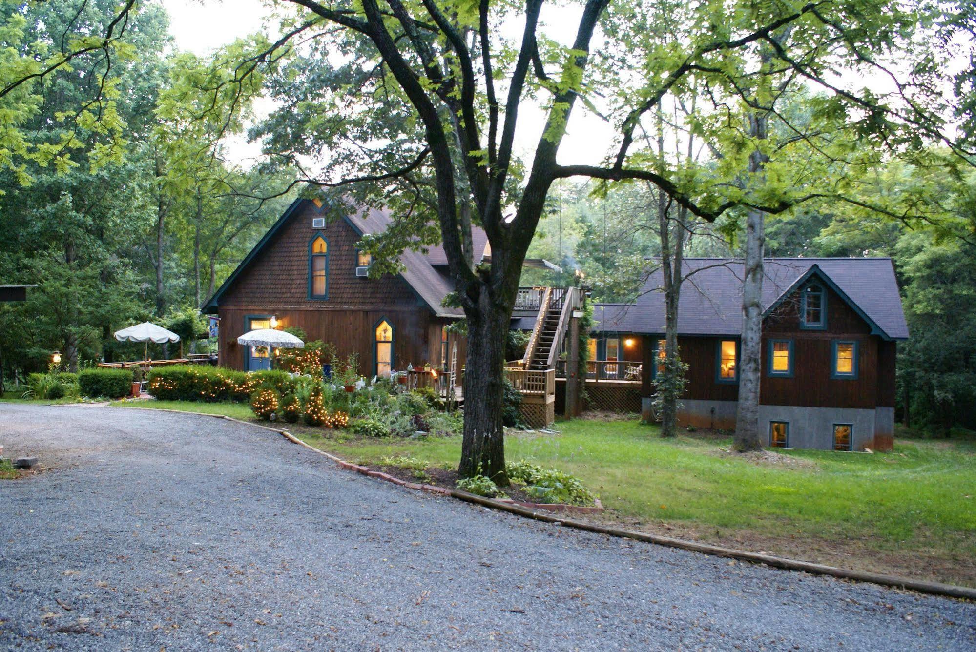 Ebenezer House Bed & Breakfast Burtonsville Екстер'єр фото